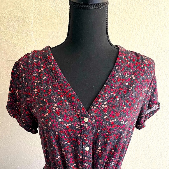 GAP • Floral Print Shirtdress Midi Length - Picture 4 of 12